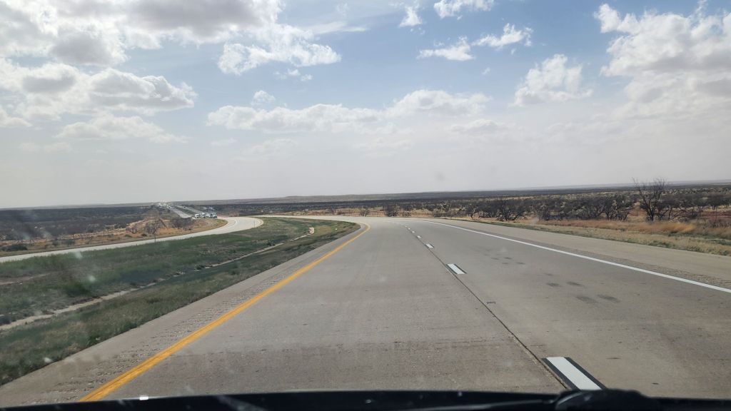 20250401_1618052892774799404412226