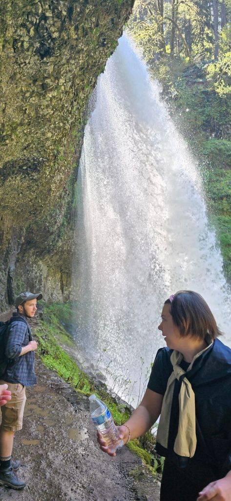 20250422_1414555596056718758801843